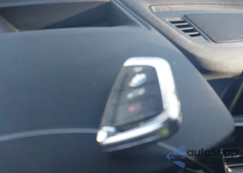 2016 BMW X1 xDrive28I z USA, uszkodzony, nr VIN WBXHT3C31G5F64566